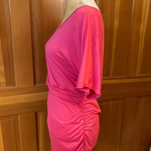Ruched Batwing Sleeve Bodycon Dress - Picture 7 of 15